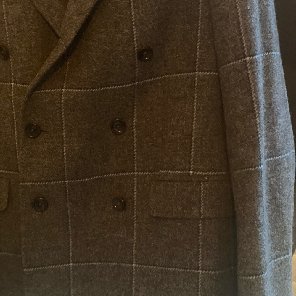 Gorgeous Gucci wool check blazer. Grey with powder blue check. - Picture 7 of 7